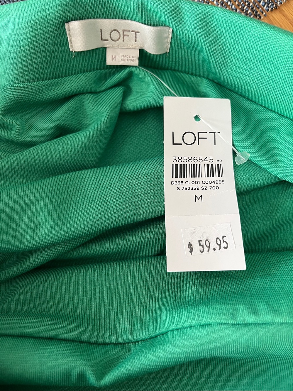 NWT Women’s Bubble Hem Mini Skirt from Loft.  Size Medium - Picture 5 of 6